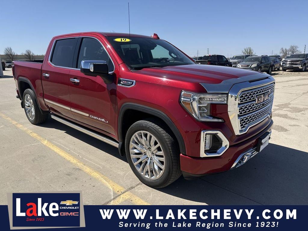 2019 GMC Sierra 1500 Denali in Red Quartz Tintcoat — front three-quarter view