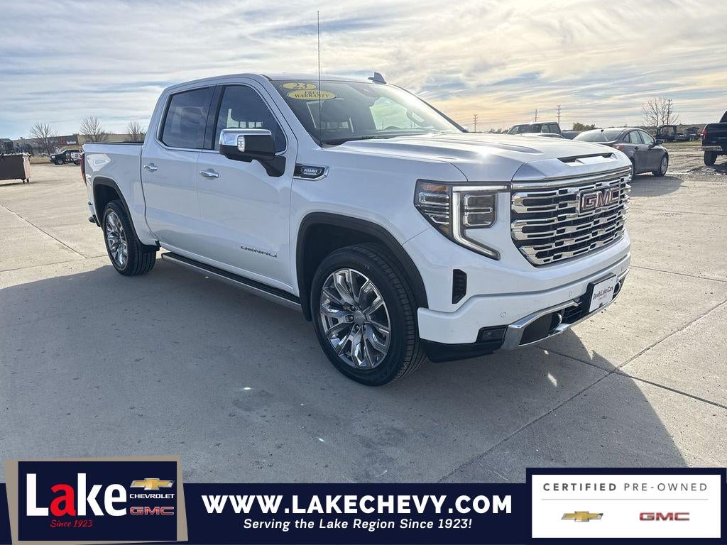 2023 GMC Sierra 1500 Denali in Summit White — front three-quarter view